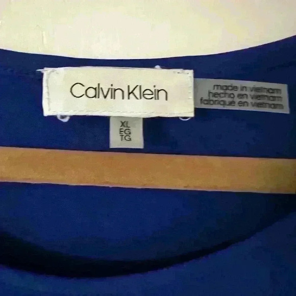 Calvin Klein tank for layering. Vibrant color size XL (K102) - Picture 3 of 12